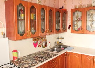 Продажа 2-ком. квартиры, 47.9 м2, Осташков, улица Володарского, 177