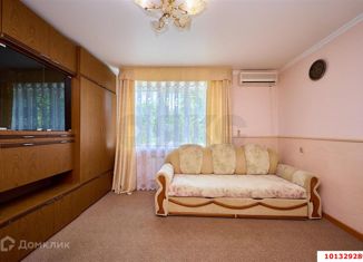 Продается 2-комнатная квартира, 50 м2, Краснодар, Прикубанский округ, улица имени Тургенева, 219