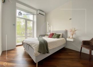 Продаю 2-ком. квартиру, 58.9 м2, Москва, улица Свободы, 8/4с1, станция Тушинская