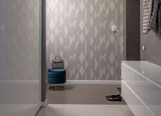 Продам пятикомнатную квартиру, 140 м2, Ярославль, Старицкая улица, 33к3