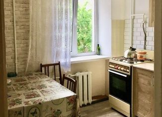 Продается 2-комнатная квартира, 46.5 м2, Ставрополь, улица Дзержинского, 136А, микрорайон №1