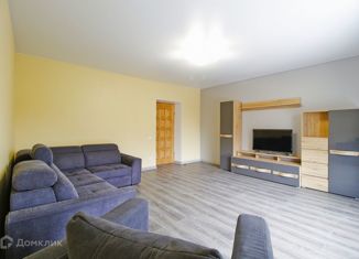 Продам 2-ком. квартиру, 70 м2, Краснодар, Московская улица, 133к3, микрорайон Ростовское Шоссе