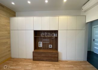 Продаю 2-ком. квартиру, 53 м2, Новосибирск, улица Ленина, 50, улица Ленина