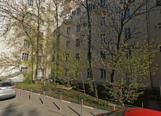 Сдам в аренду трехкомнатную квартиру, 70 м2, Москва, улица Покровка, 41с1, ЦАО