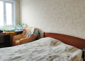 Продается 3-комнатная квартира, 58 м2, Новосибирск, улица Энгельса, 10, улица Энгельса