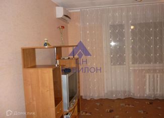 Аренда трехкомнатной квартиры, 62 м2, Волгодонск, улица Гагарина, 1