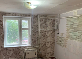 Продаю двухкомнатную квартиру, 49.2 м2, посёлок городского типа Советский, Степная улица, 3А