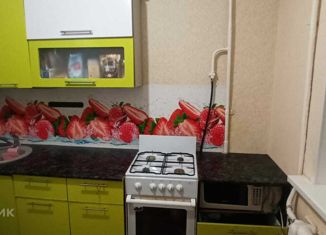 Продам однокомнатную квартиру, 33 м2, Первоуральск, Пролетарская улица, 80