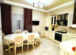 Продается 5-комнатная квартира, 131.2 м2, Нальчик, улица Канкошева, 80А