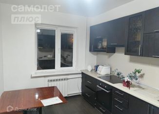 Продаю четырехкомнатную квартиру, 78 м2, Ставрополь, улица Космонавтов, 6, микрорайон №24