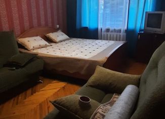 Продаю 1-ком. квартиру, 29 м2, Нальчик, район Стрелка, улица Сергея Лазо, 12