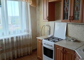 3-комнатная квартира на продажу, 63 м2, Старый Оскол, микрорайон Весенний, 14