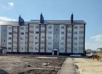 Продам 1-ком. квартиру, 28.3 м2, деревня Крутые Выселки, Лучезарная улица, 8Б, ЖК Изумрудный Город