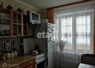 Продаю 2-комнатную квартиру, 51.7 м2, поселок городского типа Кормиловка, улица Ленина, 115