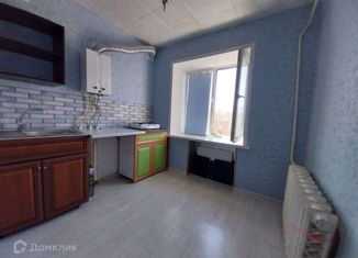 Сдаю в аренду 1-ком. квартиру, 38.2 м2, поселок городского типа Алексеевка, Ульяновская улица, 19