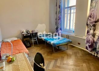 Продаю комнату, 109.6 м2, Санкт-Петербург, 18-я линия Васильевского острова, 21, 18-я линия Васильевского острова