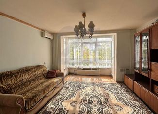 Продам трехкомнатную квартиру, 70 м2, Краснодар, улица Рылеева, 354, улица Рылеева