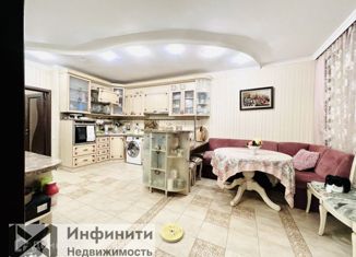 Продается 3-ком. квартира, 152.7 м2, Ставрополь, улица Лермонтова, 212, микрорайон №8