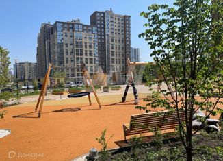 Продам 2-ком. квартиру, 65 м2, Челябинск, ЖК Ньютон