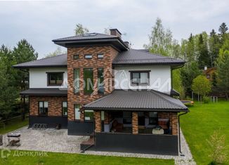 Продам дом, 390 м2, деревня Уварово