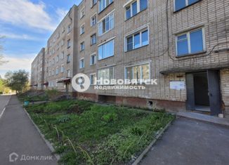 Продается 2-ком. квартира, 50.4 м2, Киров, улица Пушкина, 32А