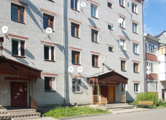 Продам 3-ком. квартиру, 59 м2, Заводоуковск, Революционная улица, 119