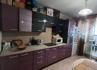 Однокомнатная квартира на продажу, 46 м2, Самара, улица Дыбенко, 36, метро Спортивная