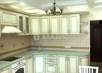 Продаю 2-комнатную квартиру, 62 м2, Московский, улица Бианки, 2к1