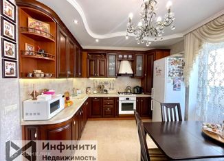 Продаю трехкомнатную квартиру, 86 м2, Ставропольский край, улица Тухачевского, 20/1