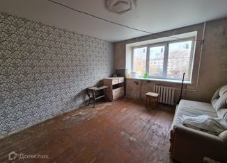 Продам комнату, 13.4 м2, Нижнекамск, Студенческая улица, 3