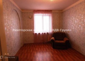 Сдается 2-комнатная квартира, 54 м2, Хабаровск, улица Морозова Павла Леонтьевича, 94