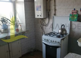 Аренда 1-комнатной квартиры, 30 м2, Стерлитамак, улица Тукаева, 15