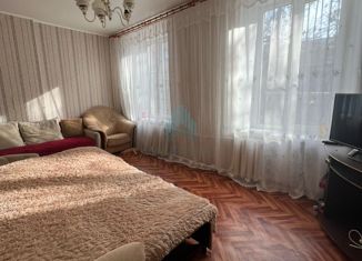 Продается 2-комнатная квартира, 49 м2, Астраханская область, улица Водников, 8