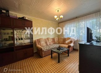 Продаю 2-комнатную квартиру, 42.6 м2, Новосибирск, улица 3-го Интернационала, 125, метро Речной вокзал