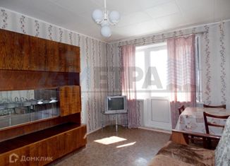 Сдается 1-комнатная квартира, 34 м2, Челябинск, улица Тухачевского, 13, Ленинский район