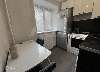 Продам 2-комнатную квартиру, 46 м2, Тюмень, Курская улица, 2, Центральный округ