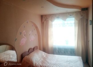 Продается 3-комнатная квартира, 53.4 м2, посёлок городского типа Оричи, Западная улица, 27