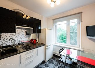 Продажа 3-комнатной квартиры, 59 м2, Москва, Бакинская улица, 29, Бакинская улица