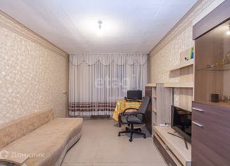 Продаю двухкомнатную квартиру, 43.8 м2, Омская область, улица Маршала Жукова, 152А