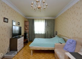 Продаю двухкомнатную квартиру, 61.6 м2, Якутск, улица Фёдора Попова, 13к2, Губинский округ