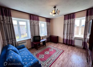 Таунхаус на продажу, 53.5 м2, село Нижняя Павловка, улица 50 лет Октября, 1/1