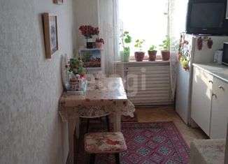 Продам 2-ком. квартиру, 47 м2, Новоалтайск, улица Анатолия, 15