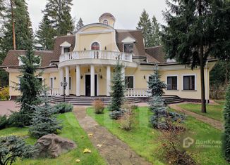 Продается дом, 800 м2, территория ДЗ Шервуд