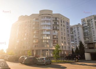 Сдача в аренду 1-ком. квартиры, 42.8 м2, Екатеринбург, улица Фролова, 31