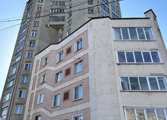 Продам трехкомнатную квартиру, 70 м2, Кировская область, улица Ленина, 35