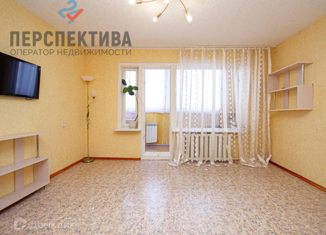 Продается 2-ком. квартира, 55.9 м2, село Ивановка, Школьная улица, 2