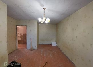 Продаю 1-ком. квартиру, 31.4 м2, Чебаркуль, улица Ленина, 31