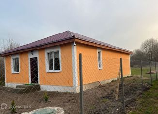 Продаю дом, 105 м2, поселок Нивенское, улица Захарова