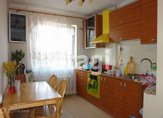 Продам трехкомнатную квартиру, 63.3 м2, Симферополь, улица Лермонтова, 11, Киевский район