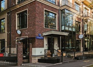 Продаю 3-ком. квартиру, 112 м2, Москва, Комсомольский проспект, 42с2, метро Спортивная